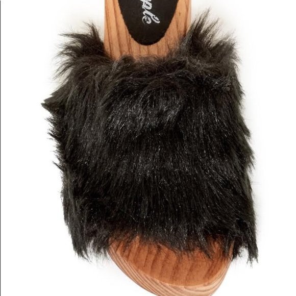 NIB - Free People – Faux Fur Sonnet Clog - Size 8 - Picture 3 of 6